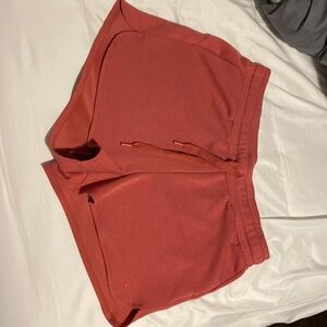 BearPaw women’s shorts. Size XL. Pink. With front pockets. New without tags.